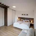 Διαμέρισμα Apolonia *