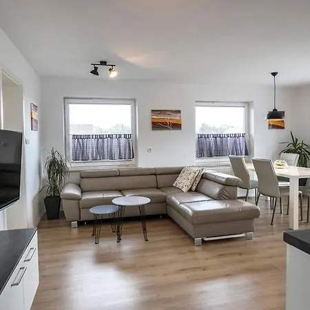 Apolonia Apartman *